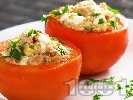 Рецепта Пълнени домати с риба тон и яйца